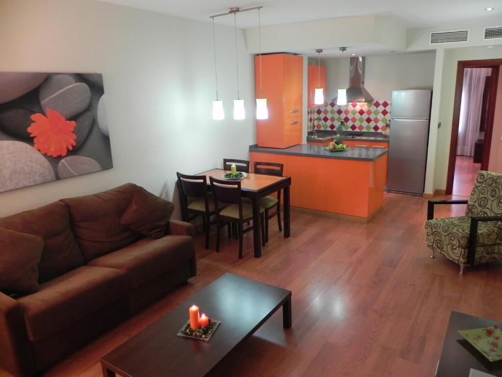 Apartamentos Turisticos Las Nieves Granada Værelse billede