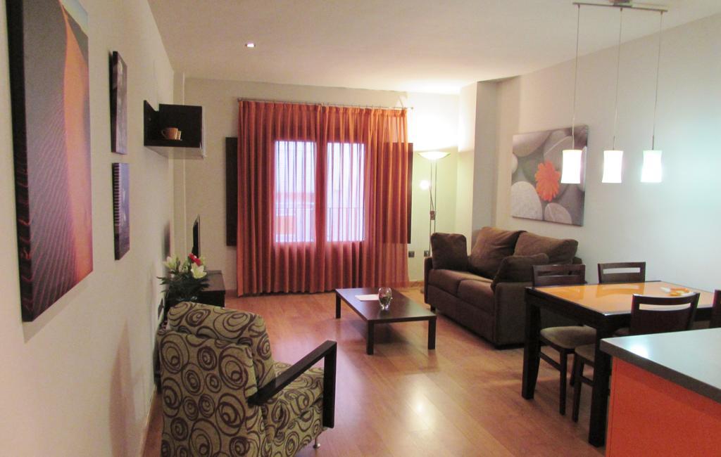 Apartamentos Turisticos Las Nieves Granada Eksteriør billede