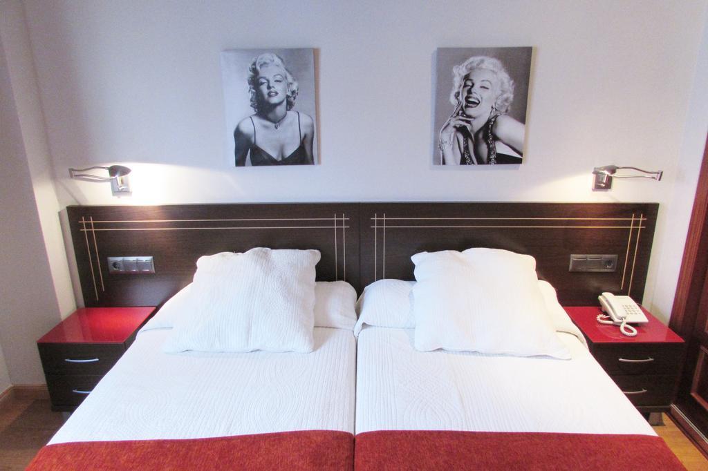 Apartamentos Turisticos Las Nieves Granada Eksteriør billede
