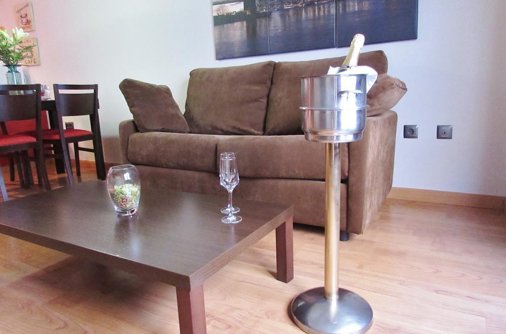 Apartamentos Turisticos Las Nieves Granada Eksteriør billede