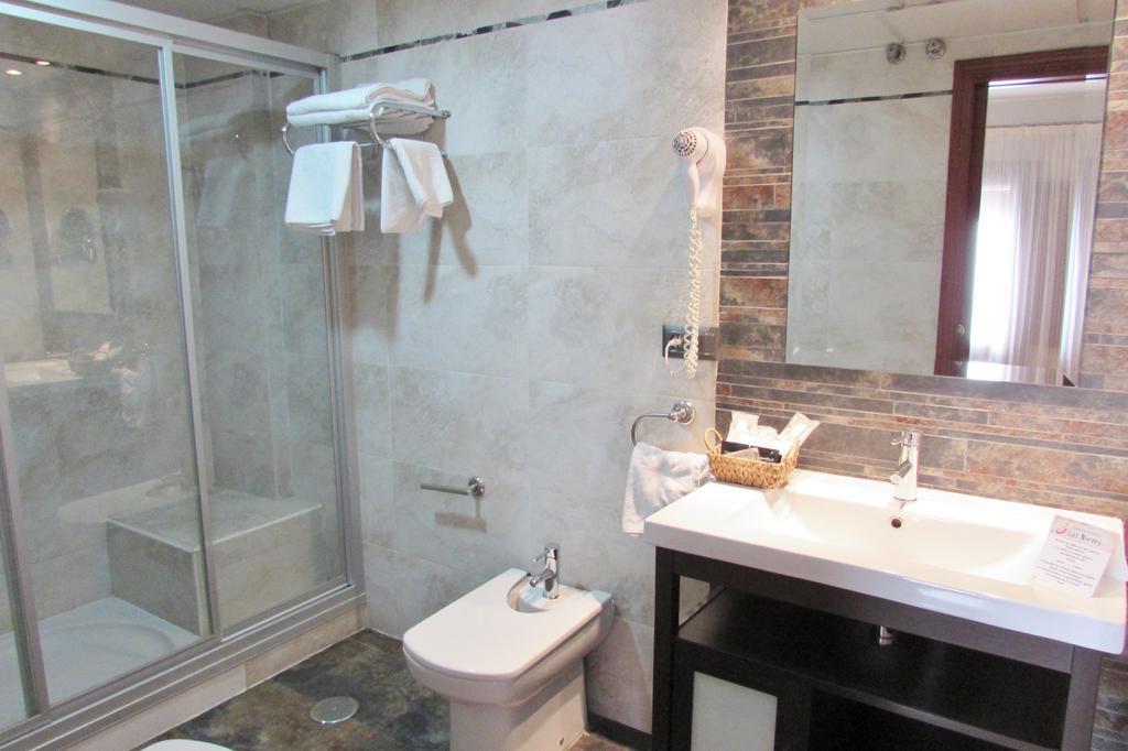 Apartamentos Turisticos Las Nieves Granada Eksteriør billede